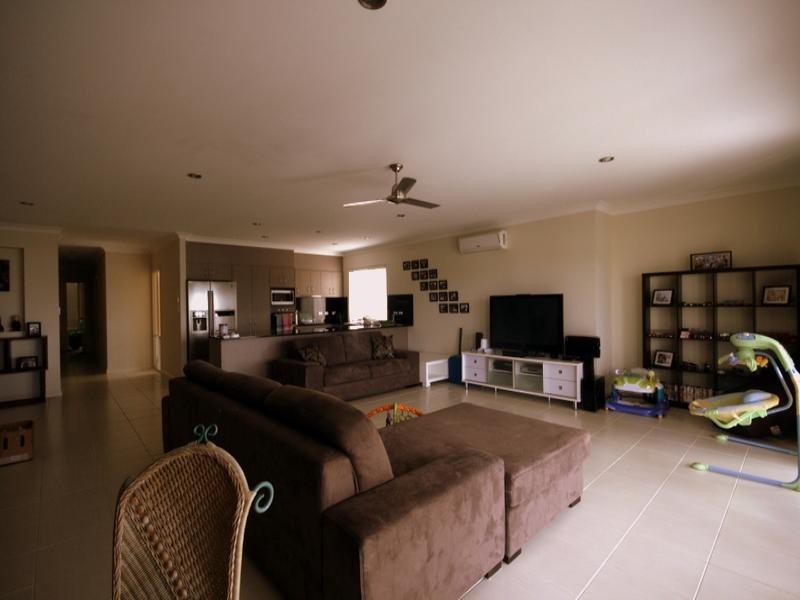 25A Heights Drive, Robina QLD 4226