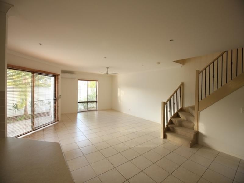 1/31 Northshore Avenue, Varsity Lakes QLD 4227