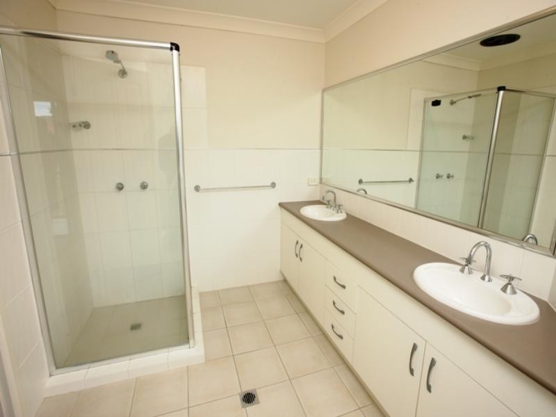 1/31 Northshore Avenue, Varsity Lakes QLD 4227