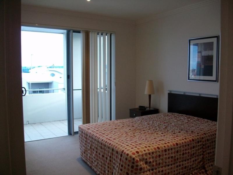 18/195 Varsity Parade, Varsity Lakes QLD 4227