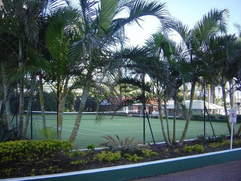 6/18 Commodore Drive, Surfers Paradise QLD 4217