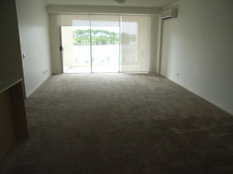 Varsity Lakes QLD 4227