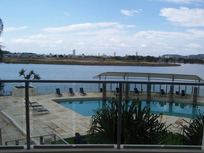 Varsity Lakes QLD 4227