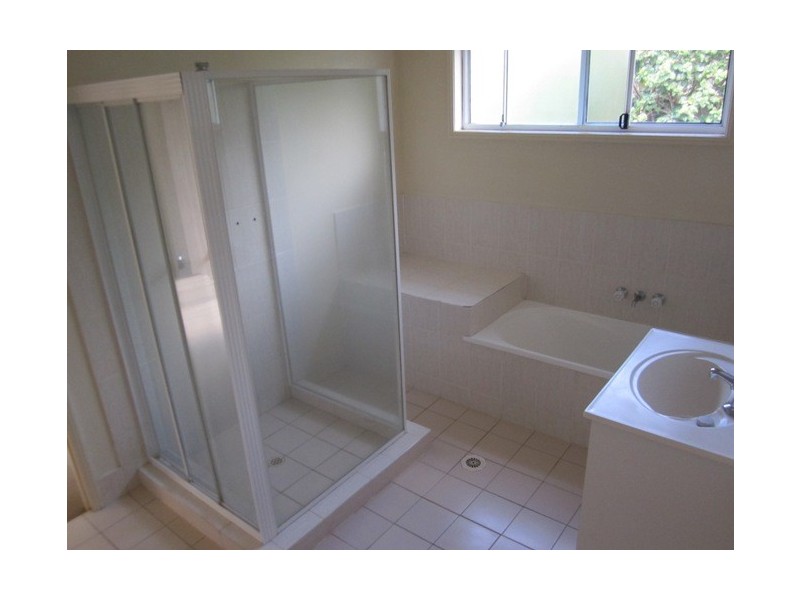 23 Parkside Circuit, Robina QLD 4226