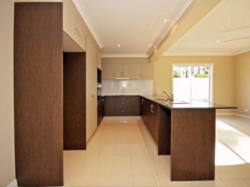 4/17 Andromeda Parade, Robina QLD 4226