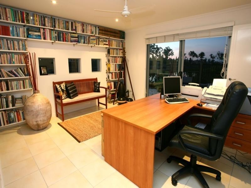 1/12 Port Peyra Crescent, Varsity Lakes QLD 4227