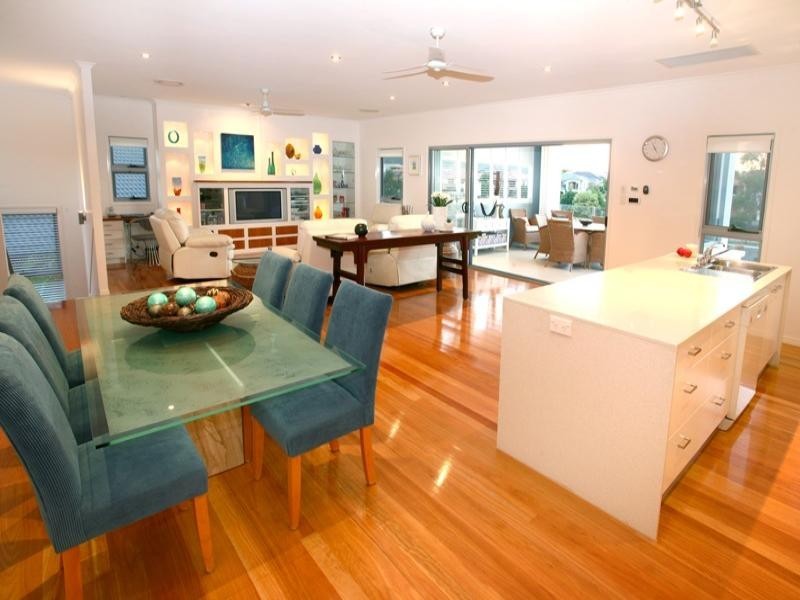 1/12 Port Peyra Crescent, Varsity Lakes QLD 4227