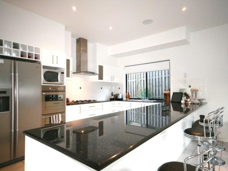 15 Hewson Court, Mudgeeraba QLD 4213