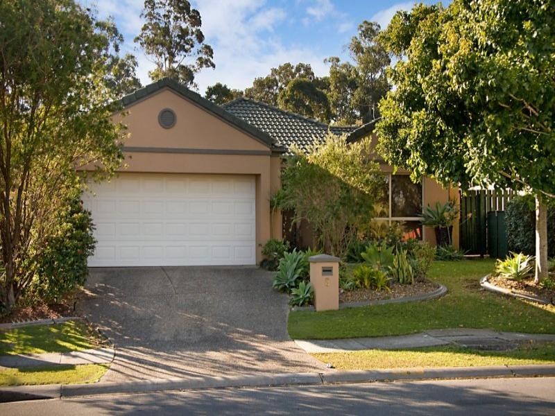 8 Macadie Way, Merrimac QLD 4226