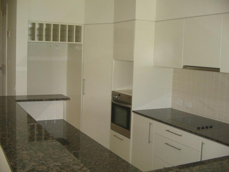 16 Riverwalk Avenue, Robina QLD 4226