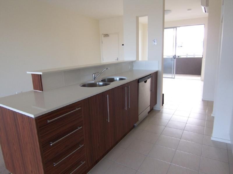 10/11 Promenade Avenue, Robina QLD 4226