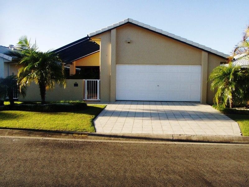 34 Emerton Court, Robina QLD 4226