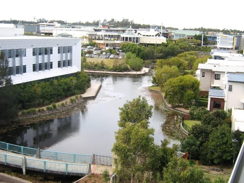 219/2 Riverwalk Avenue, Robina QLD 4226