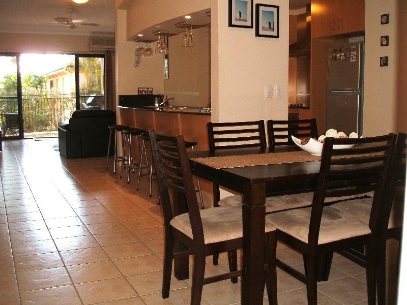 119/85 Palm Meadows Drive, Carrara QLD 4211