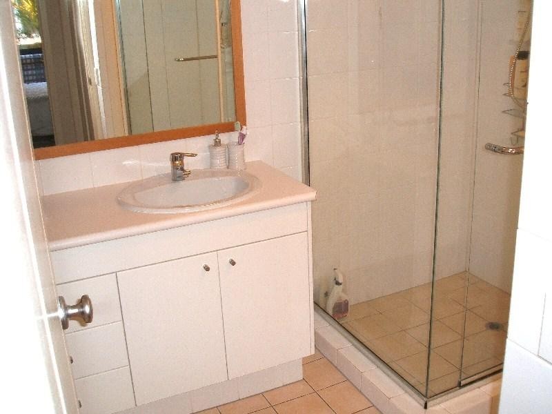 119/85 Palm Meadows Drive, Carrara QLD 4211