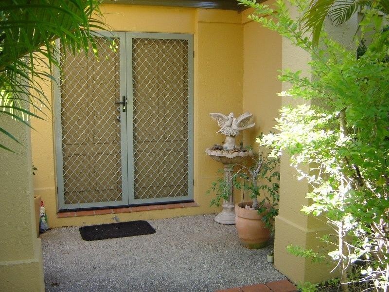 6 Lancashire Drive, Mudgeeraba QLD 4213
