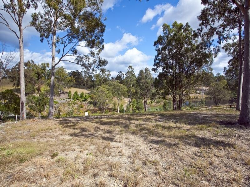 17 Sandstone Place, Mudgeeraba QLD 4213