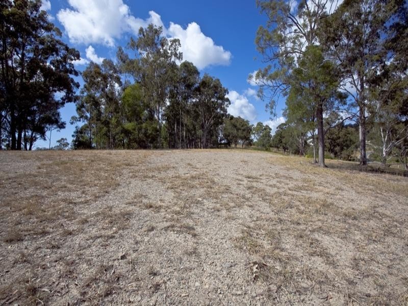 17 Sandstone Place, Mudgeeraba QLD 4213