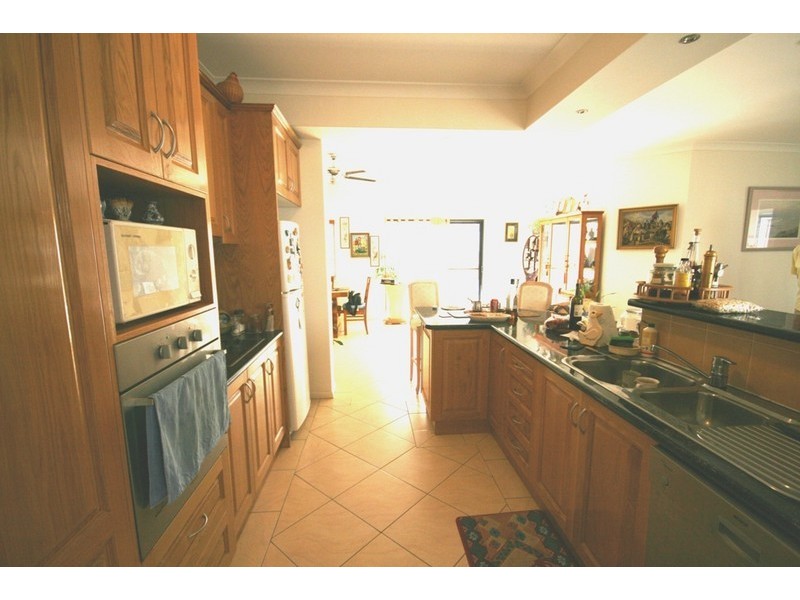 29 Lantau Crescent, Varsity Lakes QLD 4227