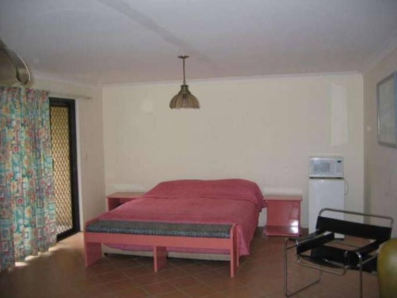 134 Ashmore Road, Benowa QLD 4217