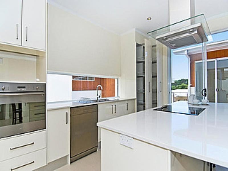 1/15 Andromeda Parade, Robina QLD 4226