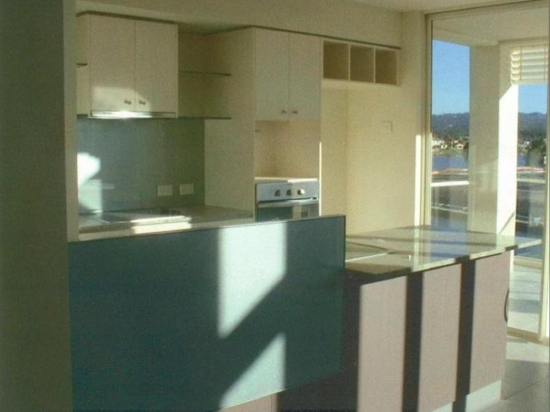 18/251 Varsity Parade, Varsity Lakes QLD 4227