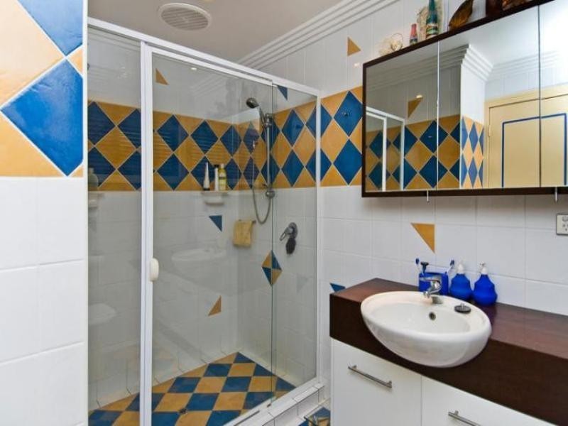 3 Rumrunner Street, Mermaid Waters QLD 4218