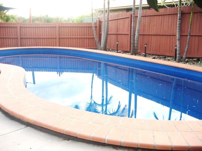 3 Bundgee Court, Mudgeeraba QLD 4213