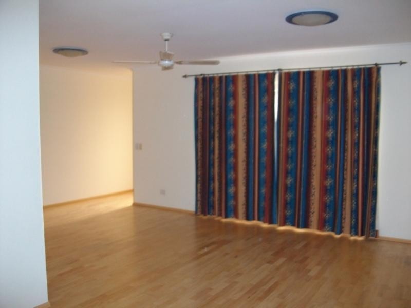 68 Southlake Street, Varsity Lakes QLD 4227