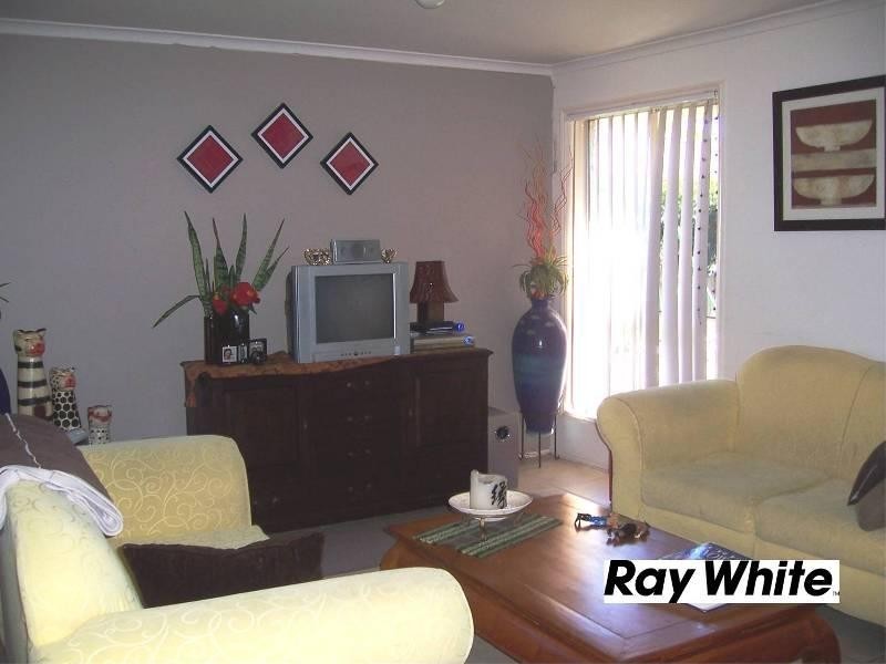 74 Cumberland Drive, Varsity Lakes QLD 4227