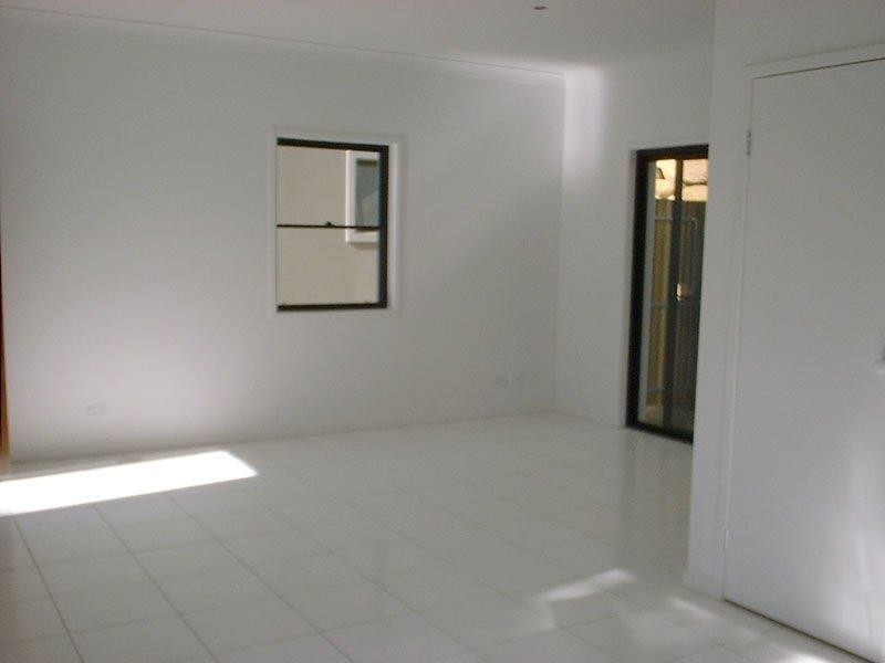3/15 Ancona Street, Carrara QLD 4211