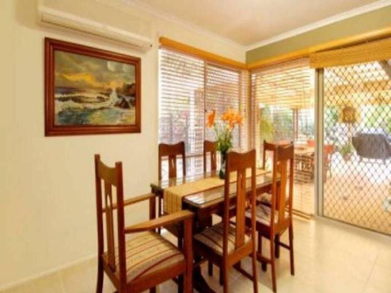 10 Wayville Place, Robina QLD 4226