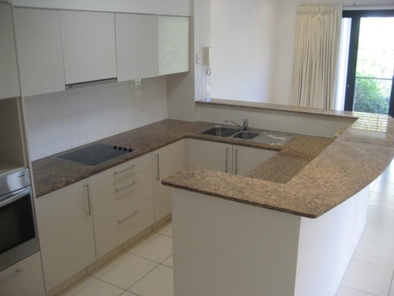 16 Riverwalk Avenue, Robina QLD 4226