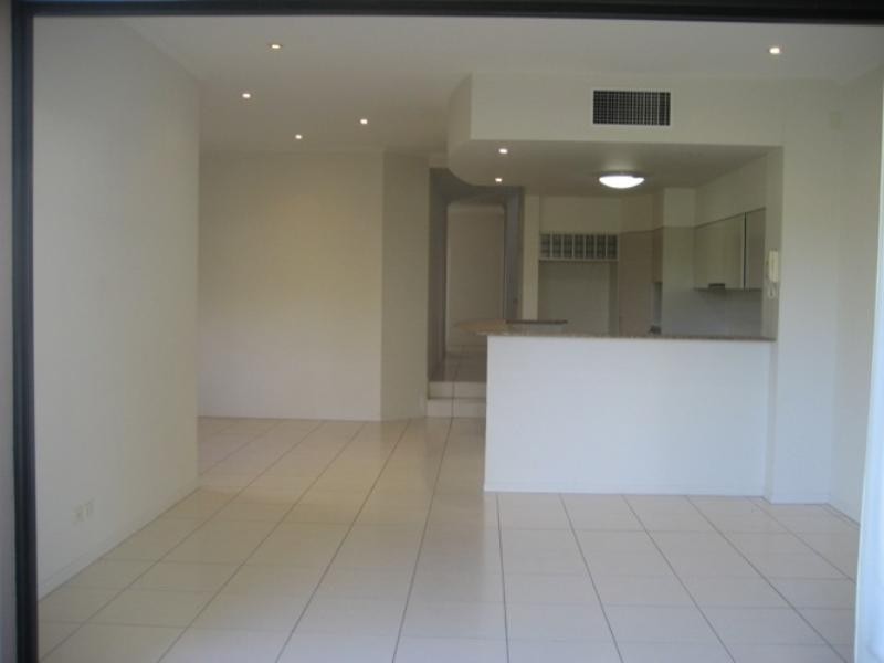 16 Riverwalk Avenue, Robina QLD 4226