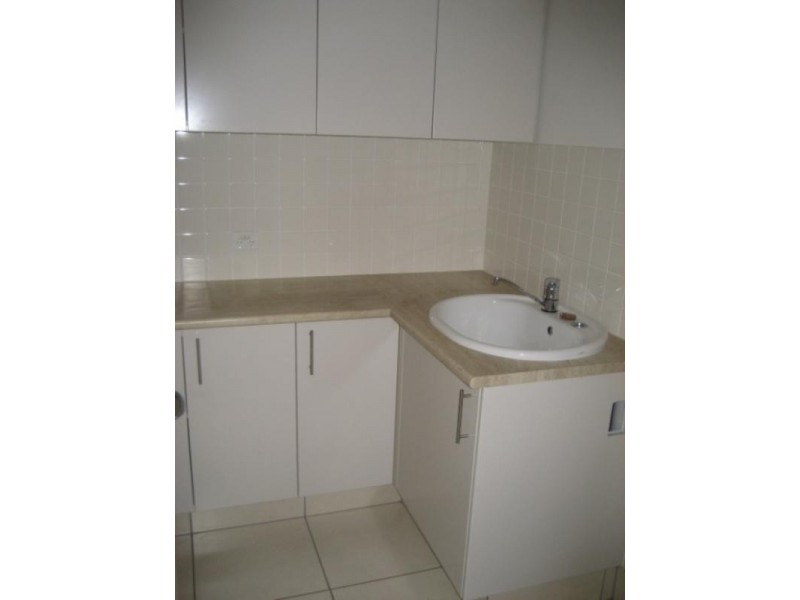 16 Riverwalk Avenue, Robina QLD 4226