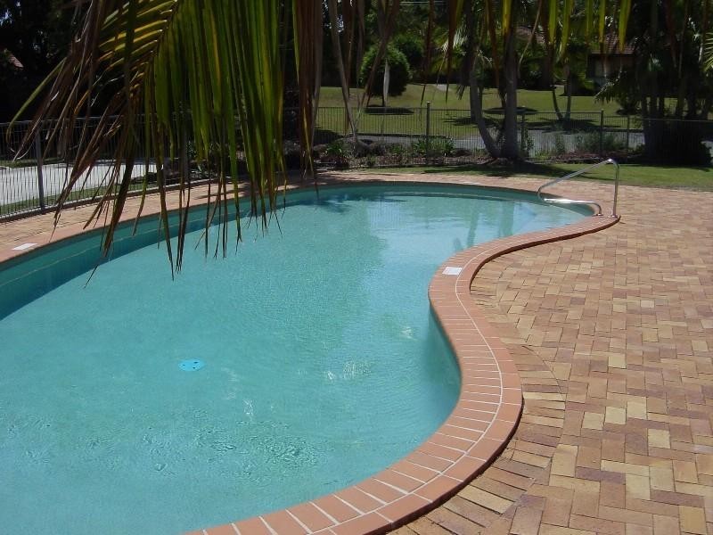 87/12 Landau Court, Miami QLD 4220