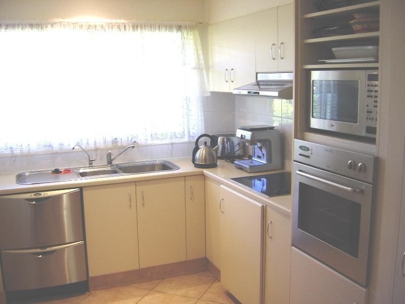 87/12 Landau Court, Miami QLD 4220