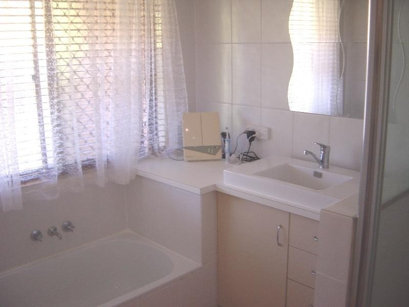 87/12 Landau Court, Miami QLD 4220