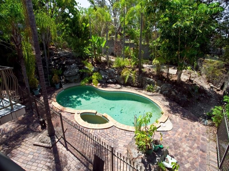 56 Alison Road, Carrara QLD 4211