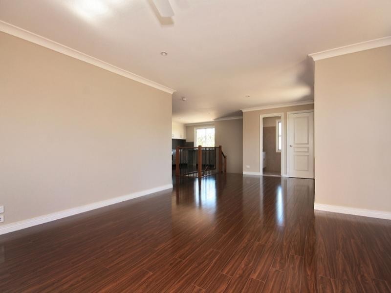 1/13 Andromeda Parade, Robina QLD 4226