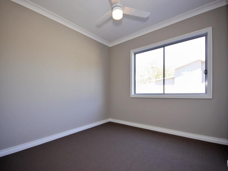 1/13 Andromeda Parade, Robina QLD 4226