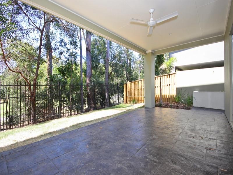 4/13 Andromeda Parade, Robina QLD 4226