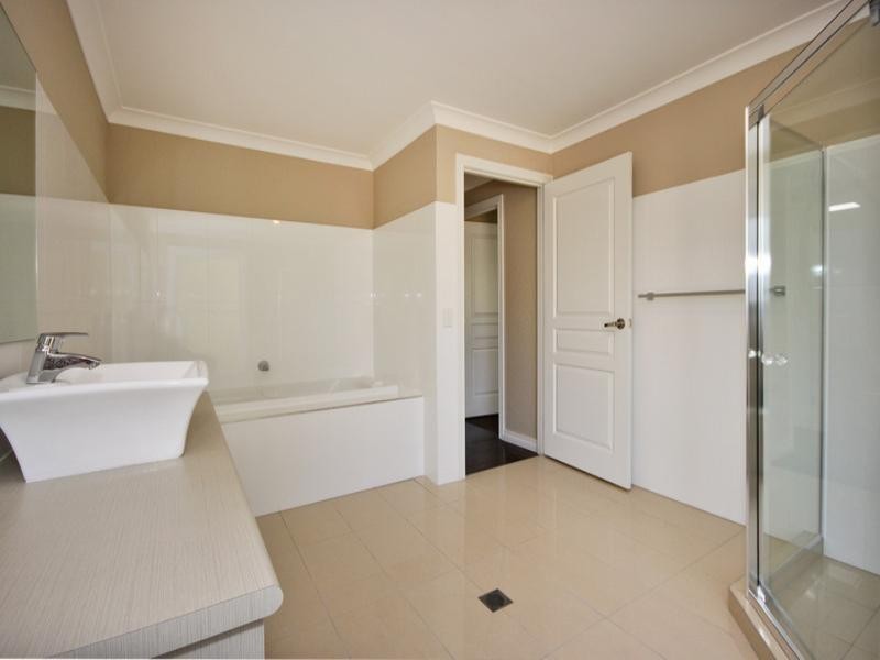 3/11 Andromeda Parade, Robina QLD 4226