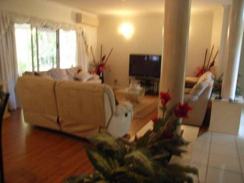 9 Thomas Duncan, Worongary QLD 4213