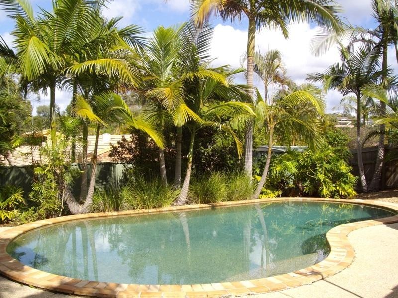 74 Glen Eagles Drive, Robina QLD 4226