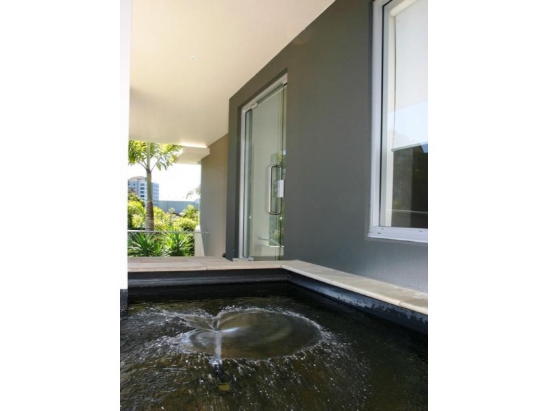 Villa2/255 Varsity Parade, Varsity Lakes QLD 4227