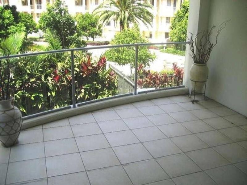 19/253 THE RETREAT, Varsity Parade, Varsity Lakes QLD 4227