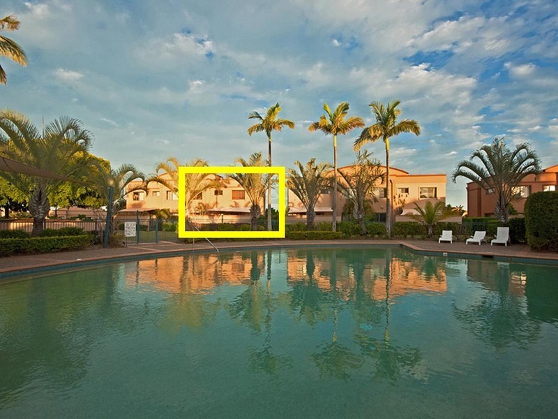 6/117 Palm Meadows Drive, Carrara QLD 4211