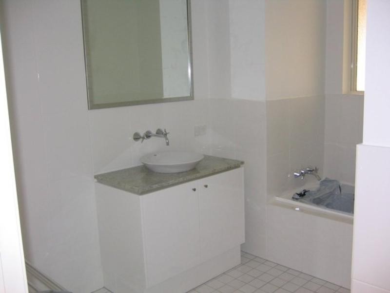 Varsity Lakes QLD 4227