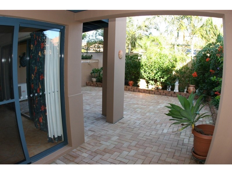 25/117 Palm Meadows, Carrara QLD 4211